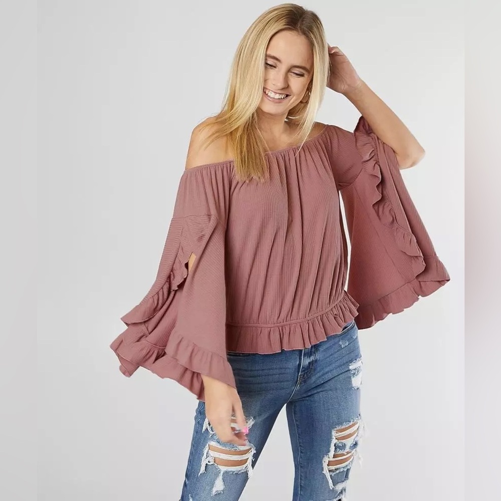 Willow & Root Off The Shoulder Top